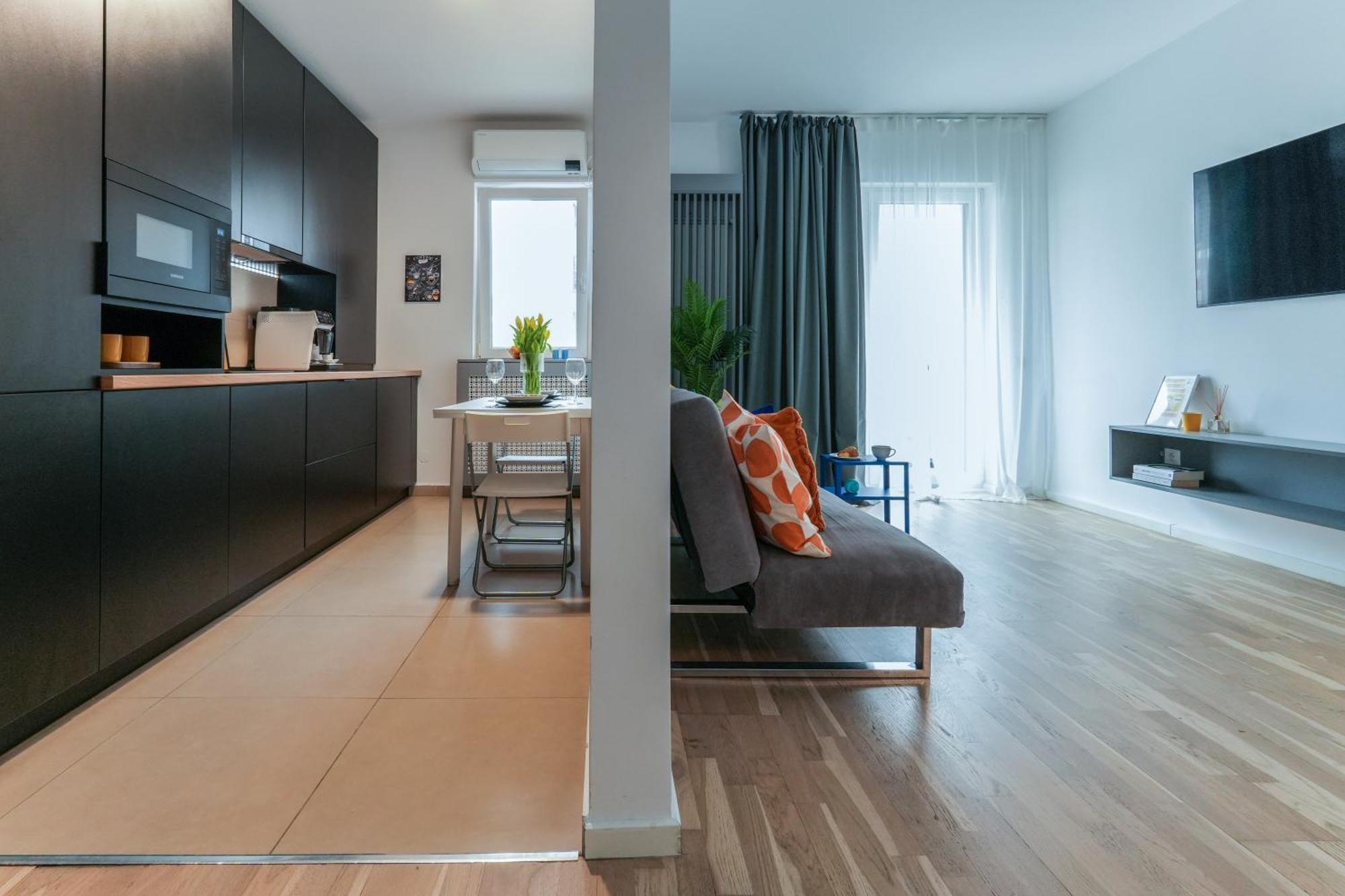בוקרשט Ana - Cozy & Quiet Apt With Balcony & Garden View מראה חיצוני תמונה